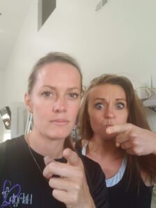 pic of sam and niiki